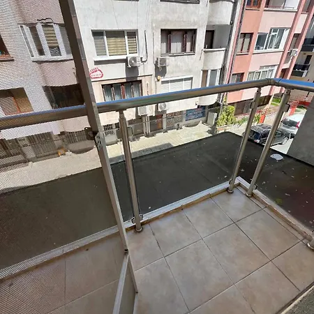 Bolyarska Centre Free Parking ブルガス